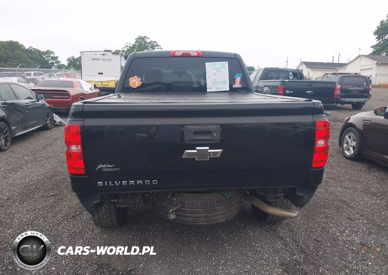 2018 Chevrolet Silverado 1500 Custom VIN:3GCUKPEC0JG320097 - 16