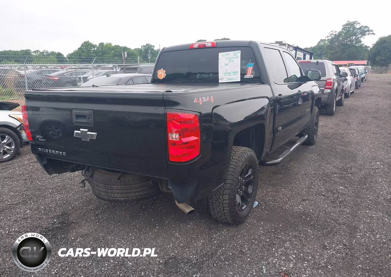 2018 Chevrolet Silverado 1500 Custom VIN:3GCUKPEC0JG320097 - 4