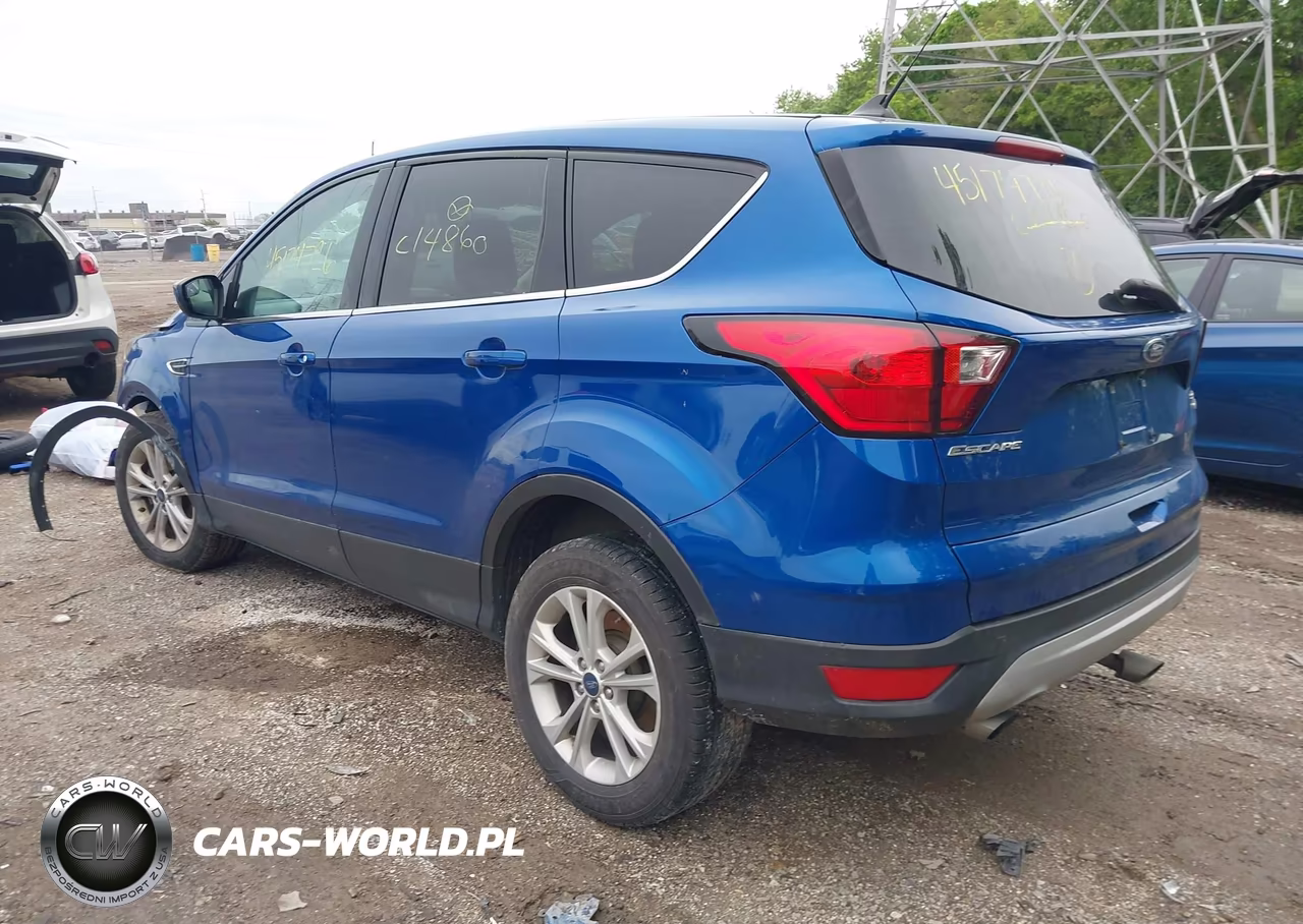 2019 Ford Escape Se VIN:1FMCU9GD3KUC14860 - 3
