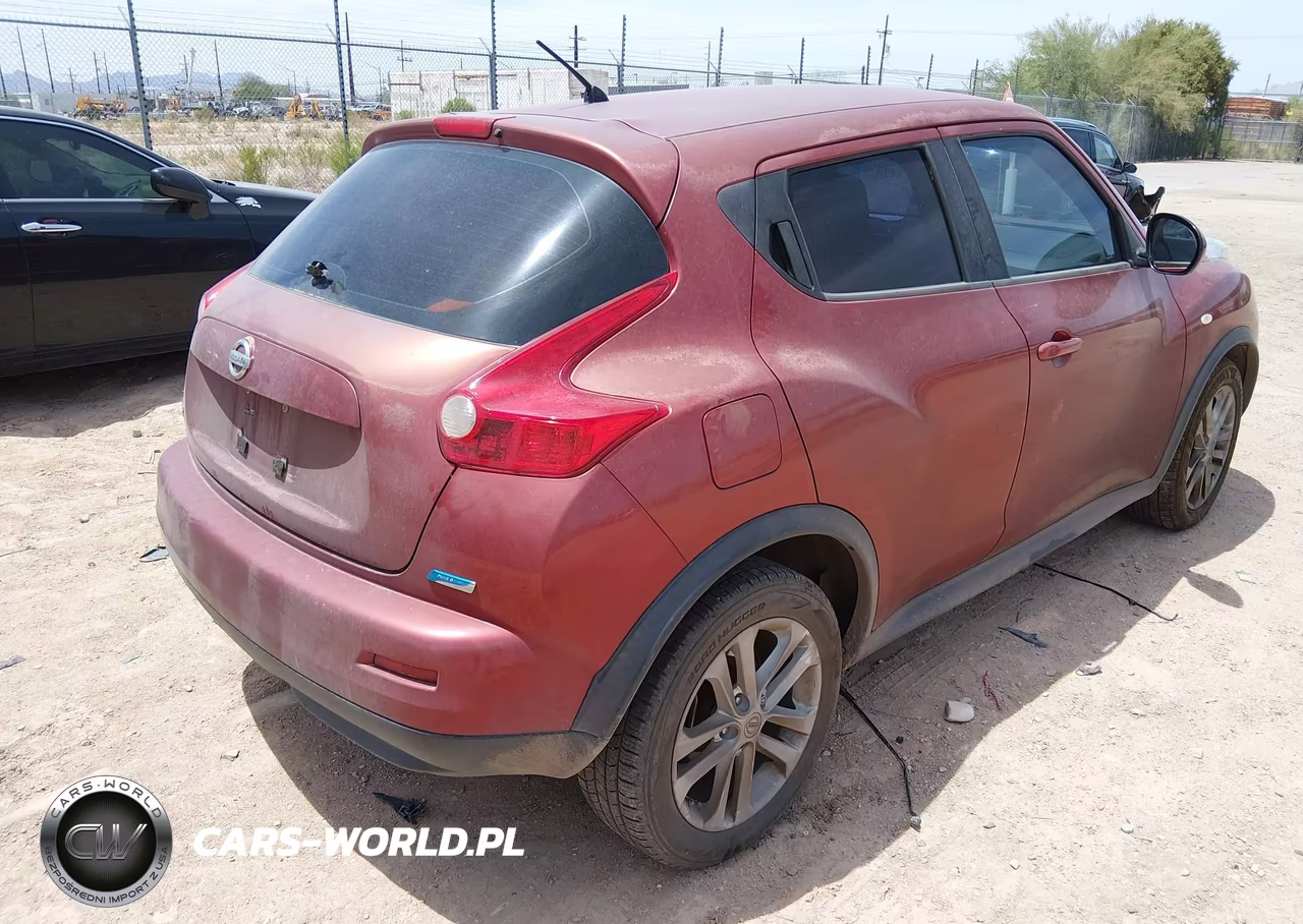 2012 Nissan Juke S VIN:JN8AF5MR3CT100755 - 4