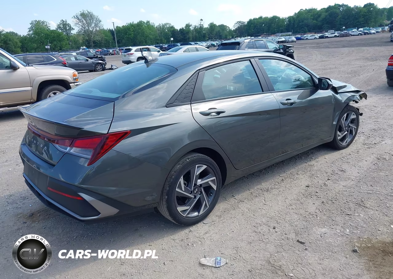 2025 Hyundai Elantra Sel Sport VIN:KMHLM4DG5SU972006 - 4