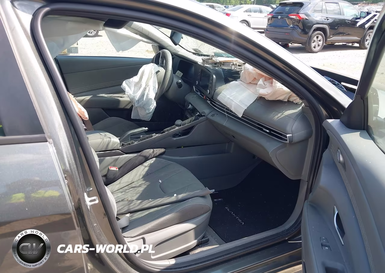 2025 Hyundai Elantra Sel Sport VIN:KMHLM4DG5SU972006 - 5