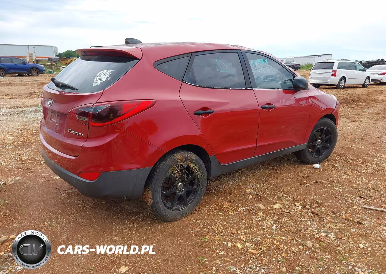 2011 Hyundai Tucson Gl VIN:KM8JT3AB5BU121899 - 4