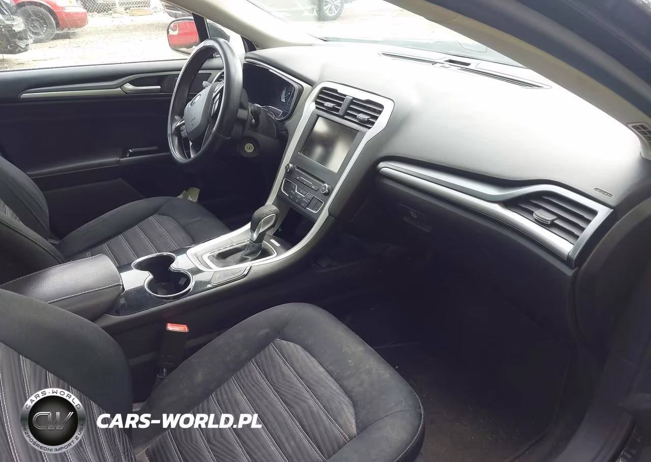 2016 Ford Fusion Se VIN:3FA6P0H79GR108365 - 5