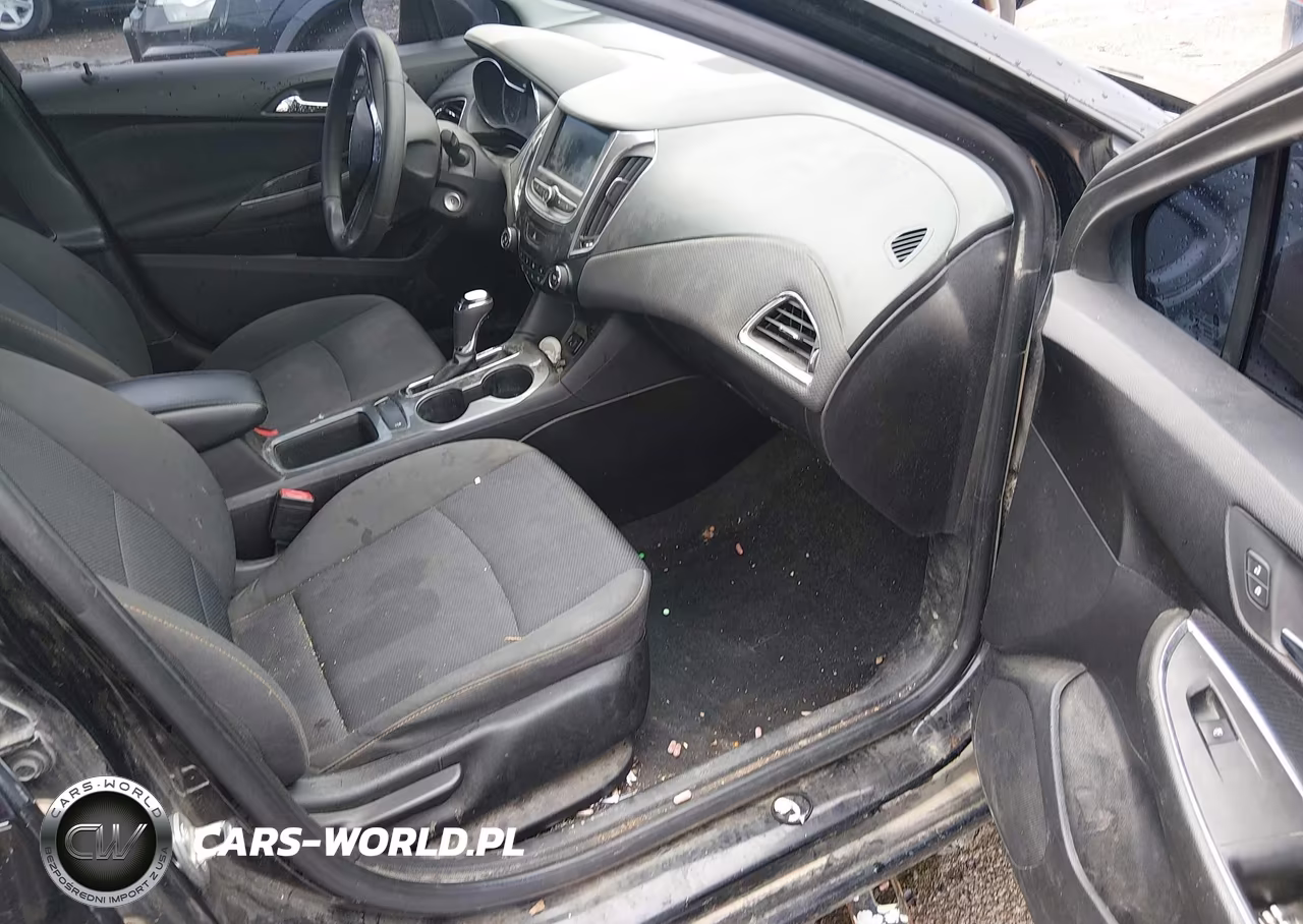 2019 Chevrolet Cruze Ls VIN:1G1BC5SM1K7132412 - 5
