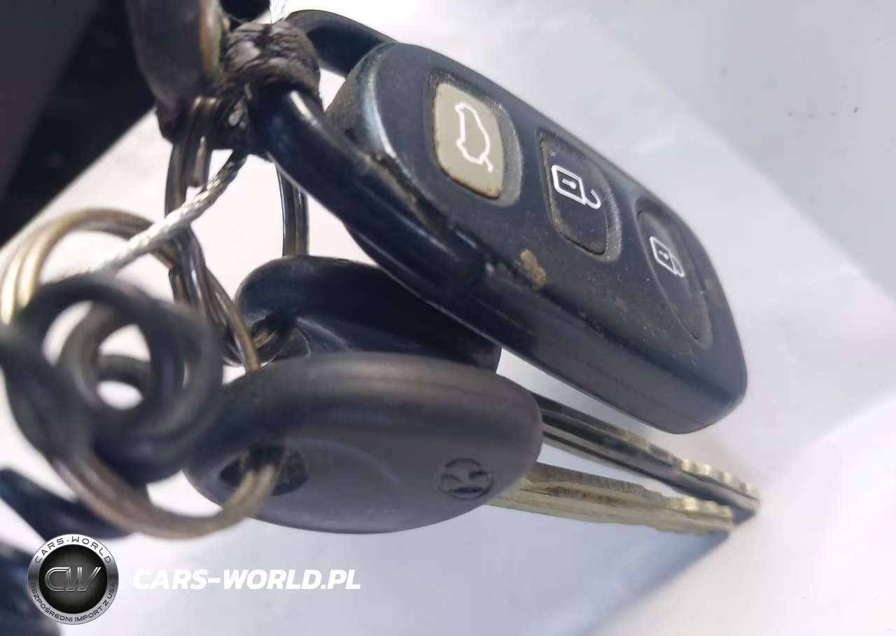 2008 Hyundai Elantra Gls-Se VIN:KMHDU46D58U356211 - 11