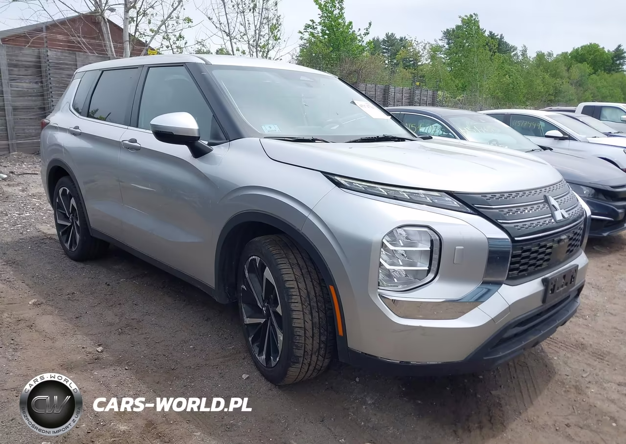 2022 Mitsubishi Outlander Es 2.5 S-Awc – zdjęcie 1 z 20