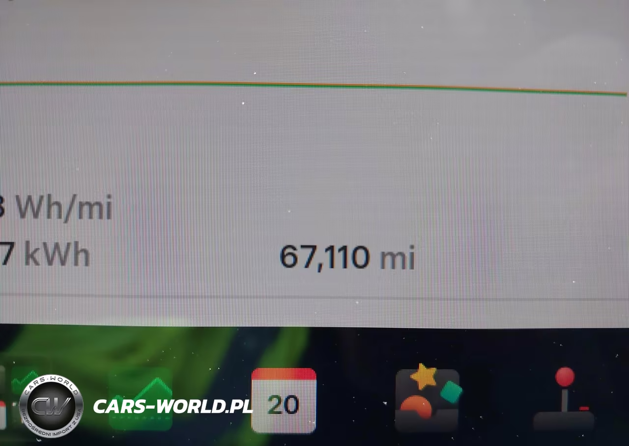 2025 Tesla Model Y Long Range Dual Motor All-Wheel Drive VIN:7SAYGDEE8SF266965 - 16