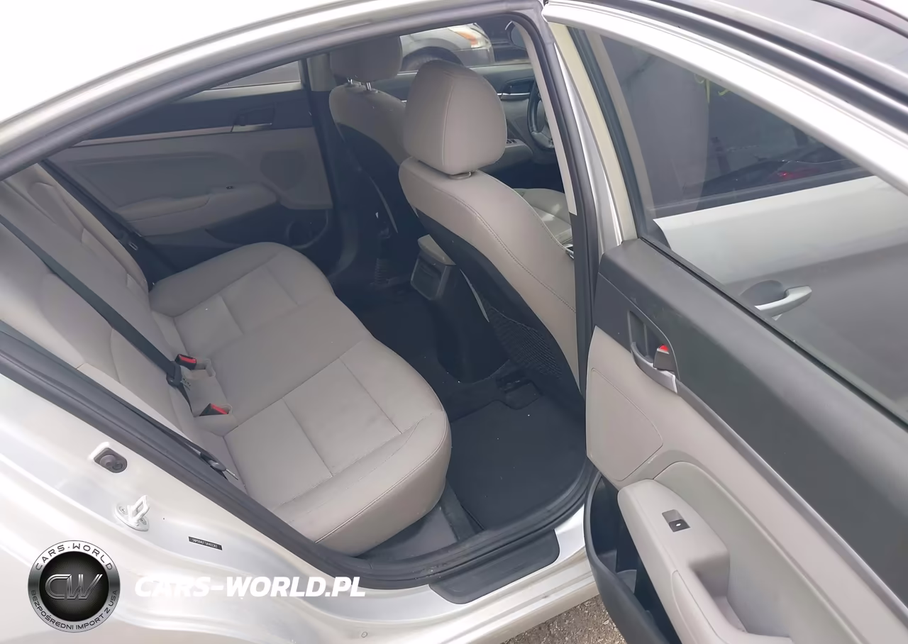 2018 Hyundai Elantra Value Edition VIN:5NPD84LF7JH402362 - 8