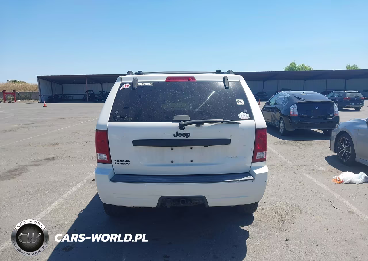 2007 Jeep Grand Cherokee Laredo VIN:1J8GR48K17C577056 - 16