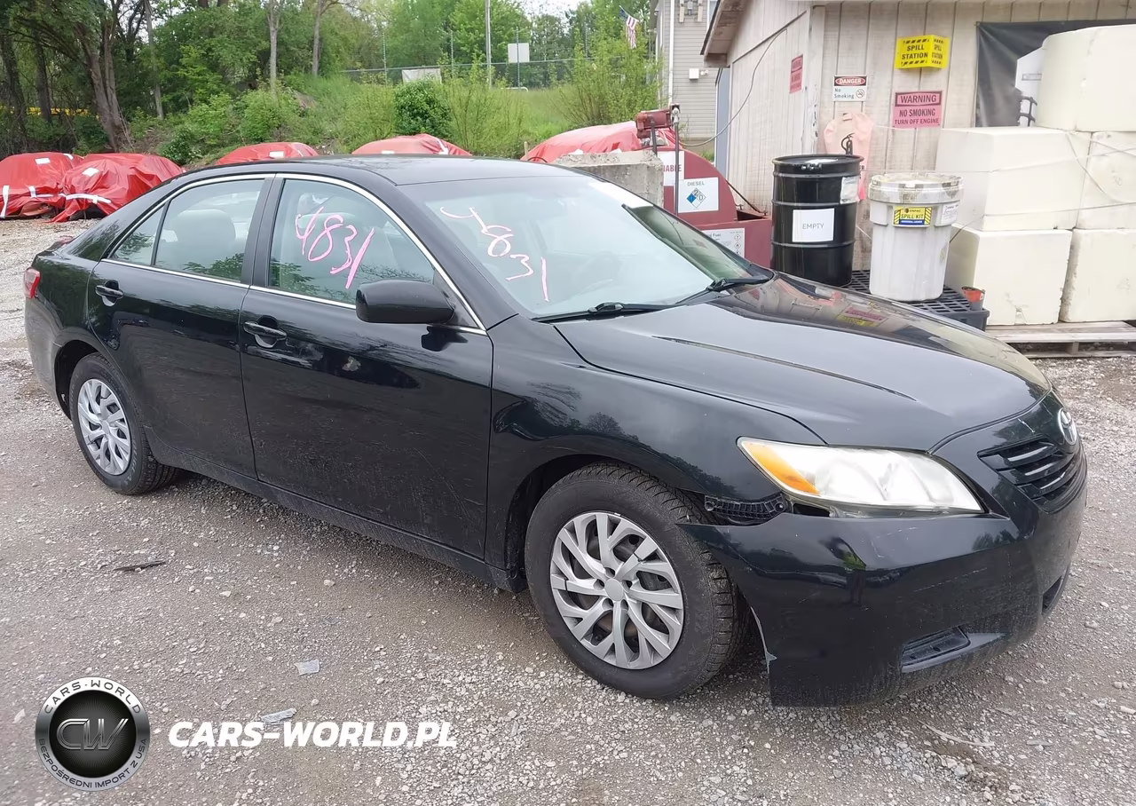 2007 Toyota Camry Le – zdjęcie 1 z 17