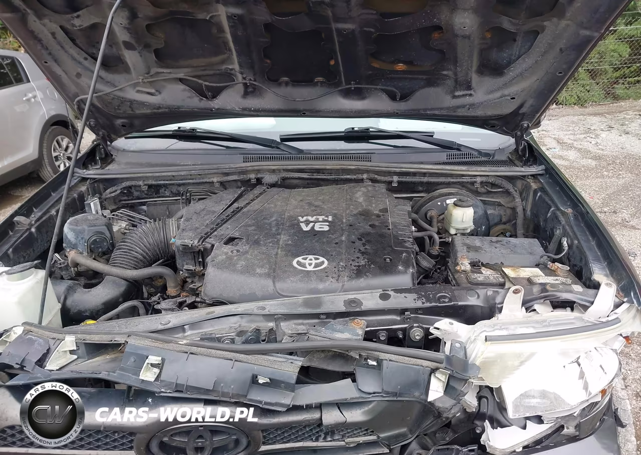2014 Toyota Tacoma Base V6 VIN:3TMLU4EN7EM155579 - 10