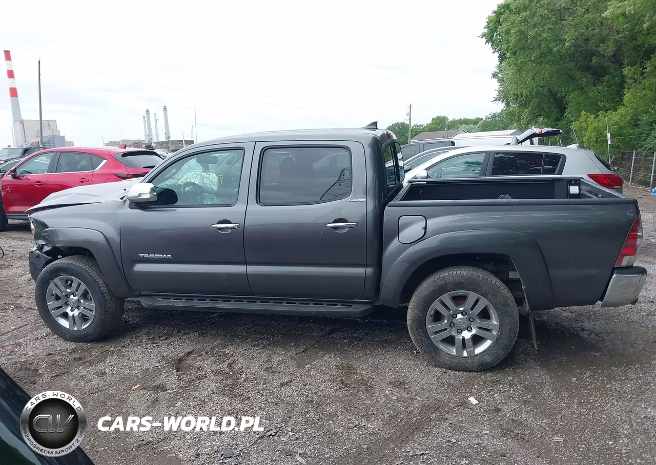 2014 Toyota Tacoma Base V6 VIN:3TMLU4EN7EM155579 - 14