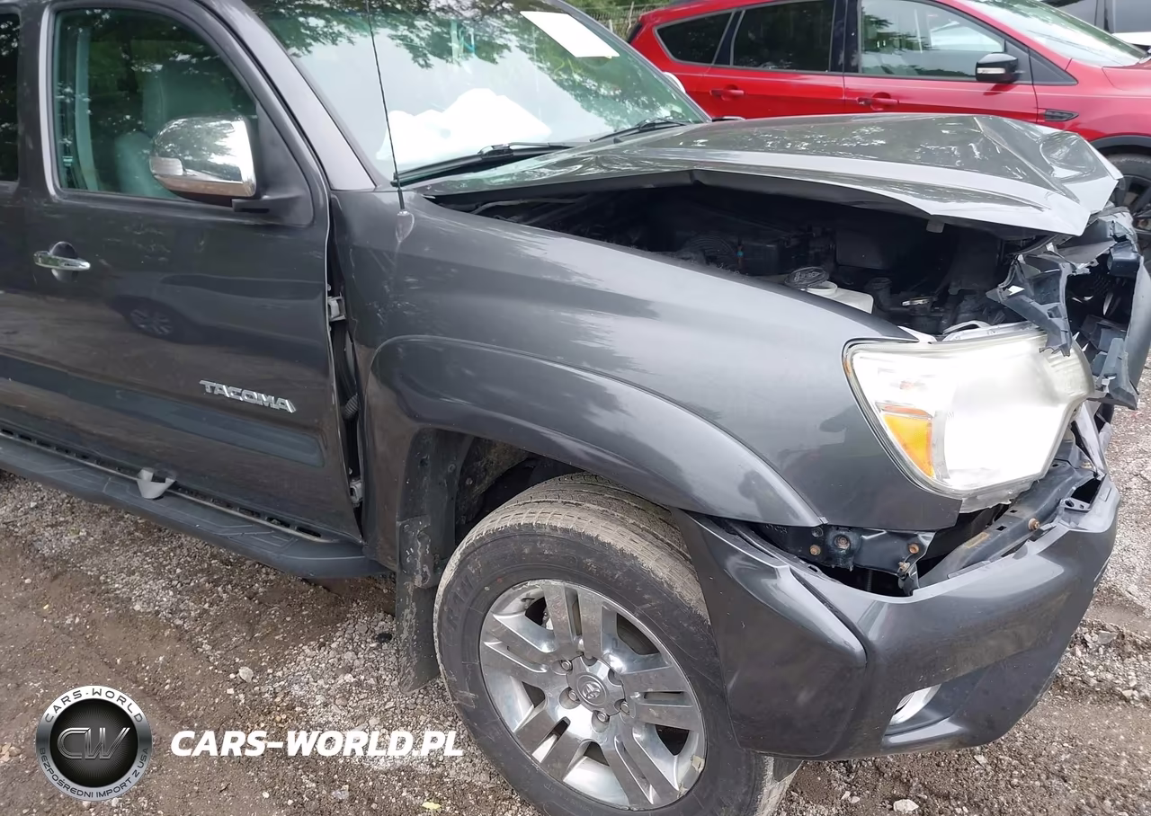 2014 Toyota Tacoma Base V6 VIN:3TMLU4EN7EM155579 - 17