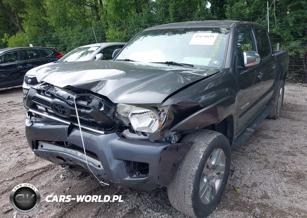 2014 Toyota Tacoma Base V6 VIN:3TMLU4EN7EM155579 - 6