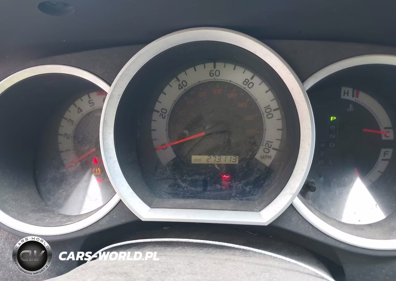 2014 Toyota Tacoma Base V6 VIN:3TMLU4EN7EM155579 - 7