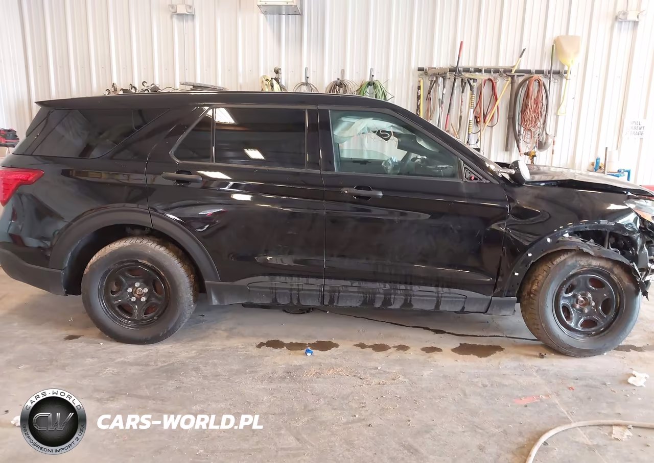 2024 Ford Police Interceptor Utility VIN:1FM5K8AB7RGA25833 - 13