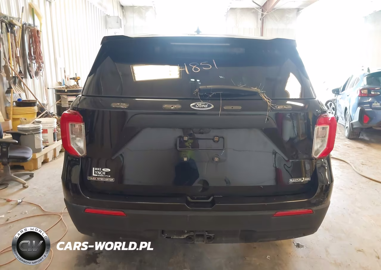 2024 Ford Police Interceptor Utility VIN:1FM5K8AB7RGA25833 - 16