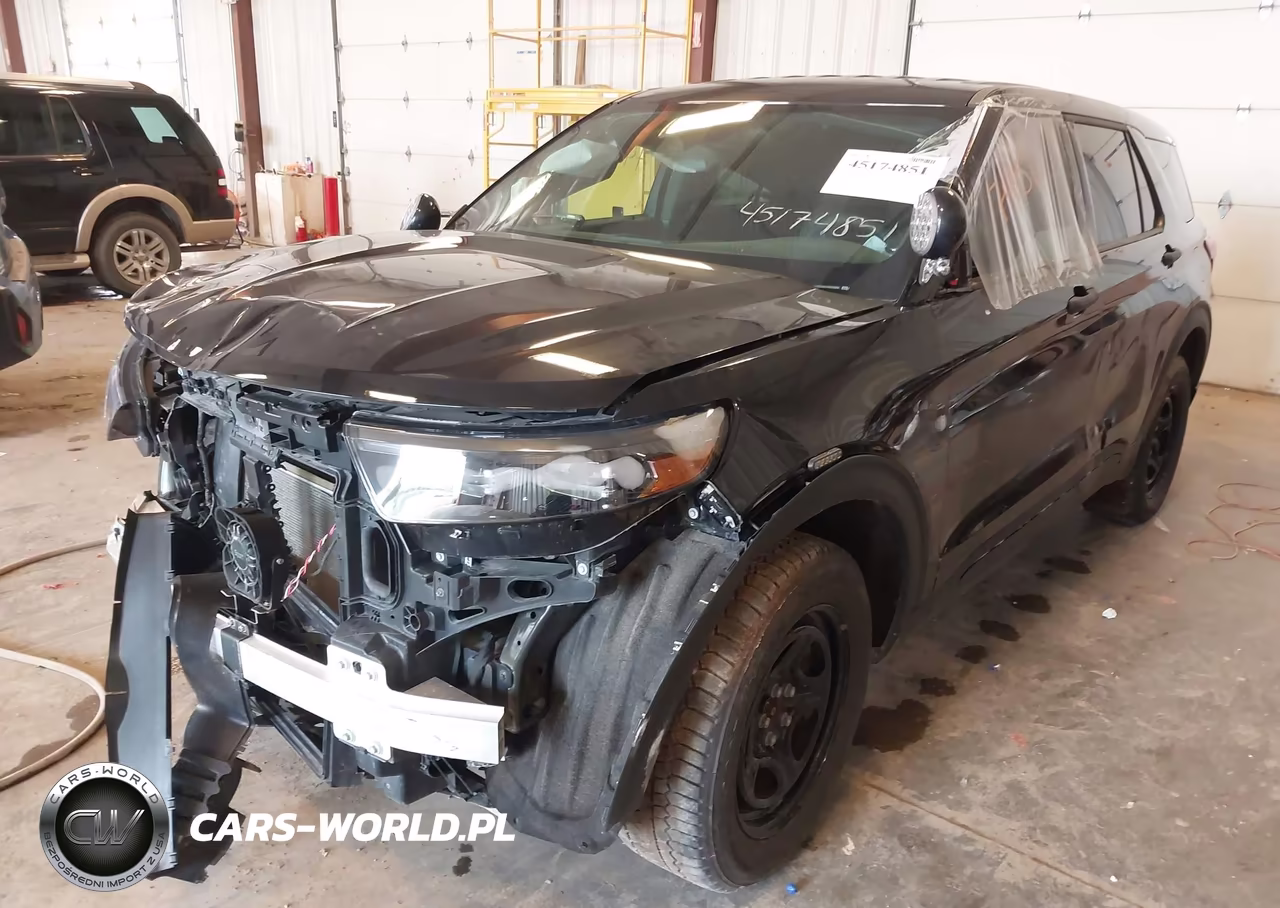 2024 Ford Police Interceptor Utility VIN:1FM5K8AB7RGA25833 - 2