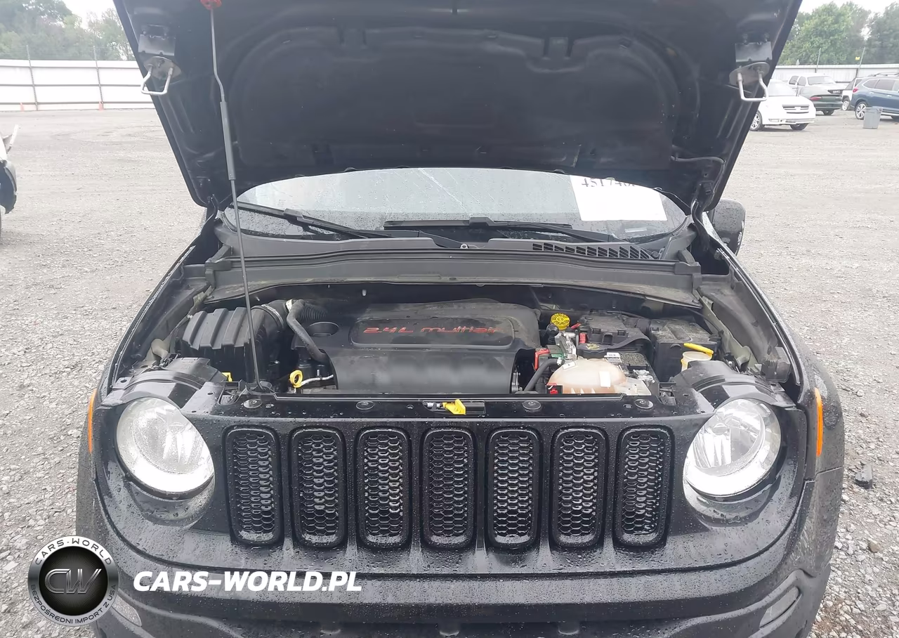 2018 Jeep Renegade Altitude Fwd VIN:ZACCJABBXJPG67815 - 10