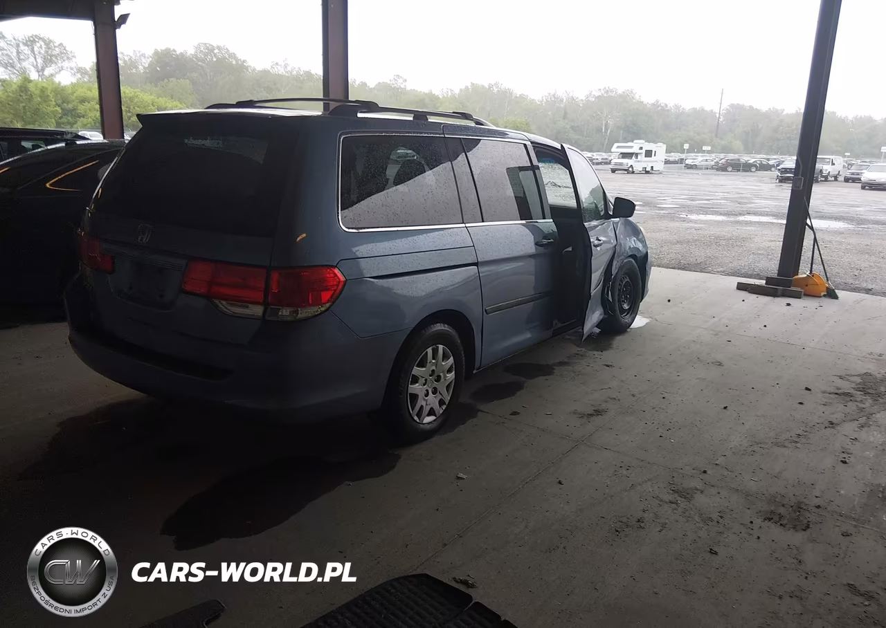 2010 Honda Odyssey Lx VIN:5FNRL3H27AB017533 - 4