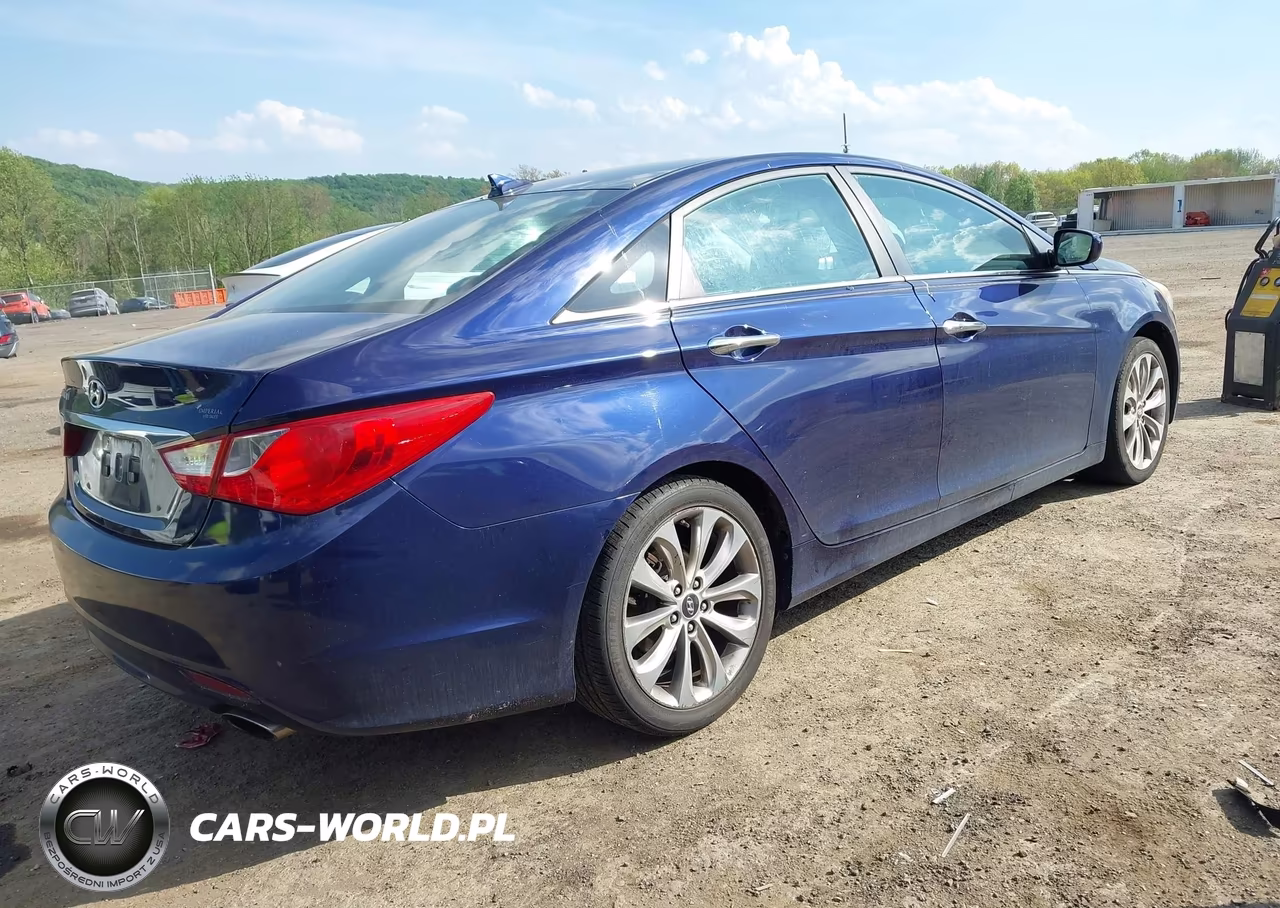 2013 Hyundai Sonata Se VIN:5NPEC4AC6DH559087 - 4