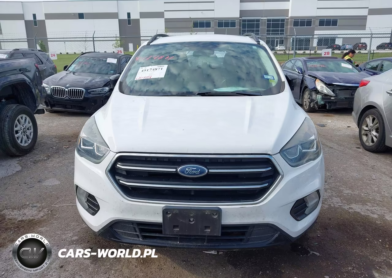 2019 Ford Escape Se VIN:1FMCU0GD9KUC02305 - 11