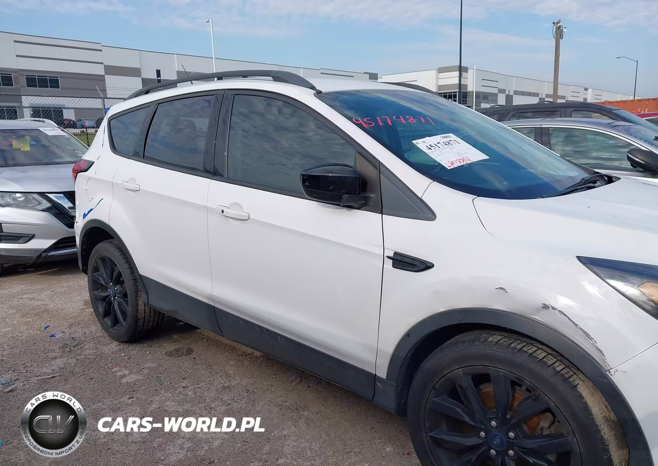 2019 Ford Escape Se VIN:1FMCU0GD9KUC02305 - 12
