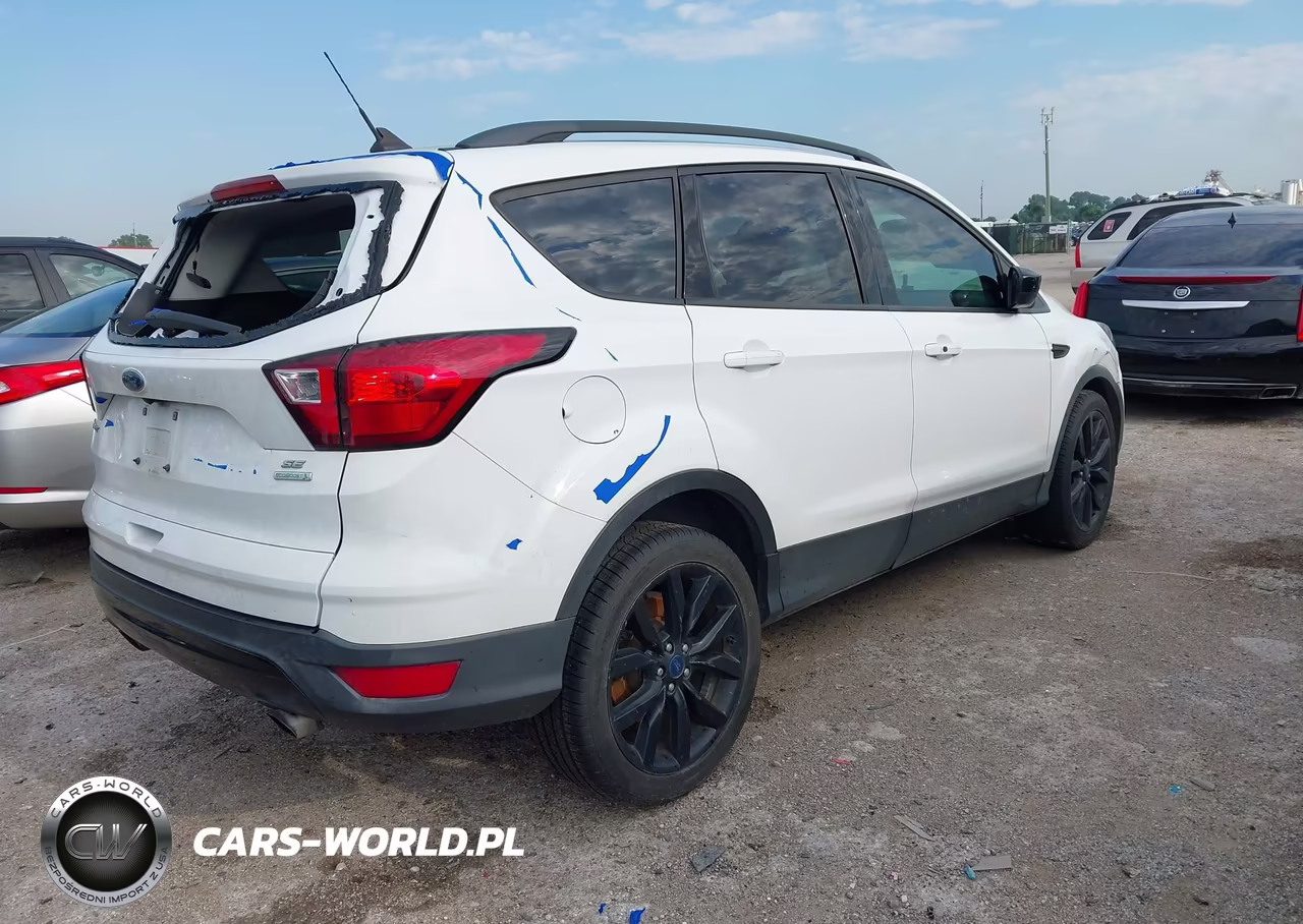2019 Ford Escape Se VIN:1FMCU0GD9KUC02305 - 4