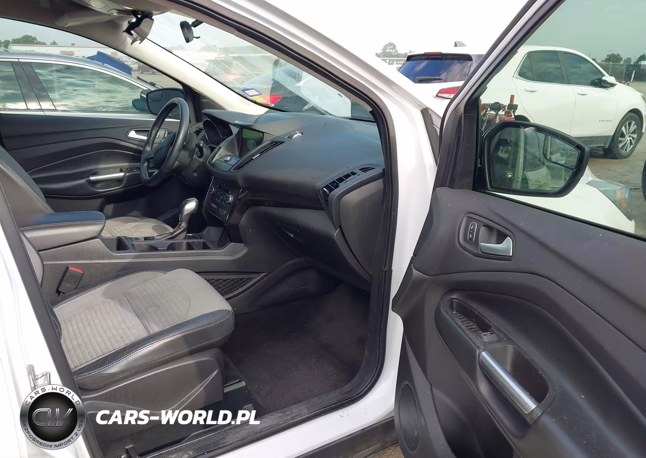 2019 Ford Escape Se VIN:1FMCU0GD9KUC02305 - 5