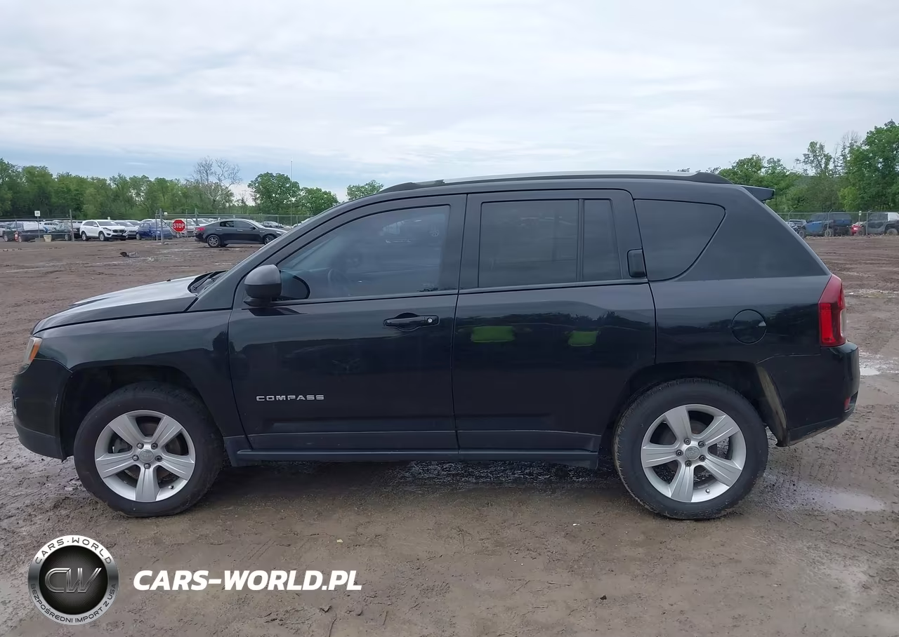 2016 Jeep Compass Sport VIN:1C4NJCBA9GD666643 - 14