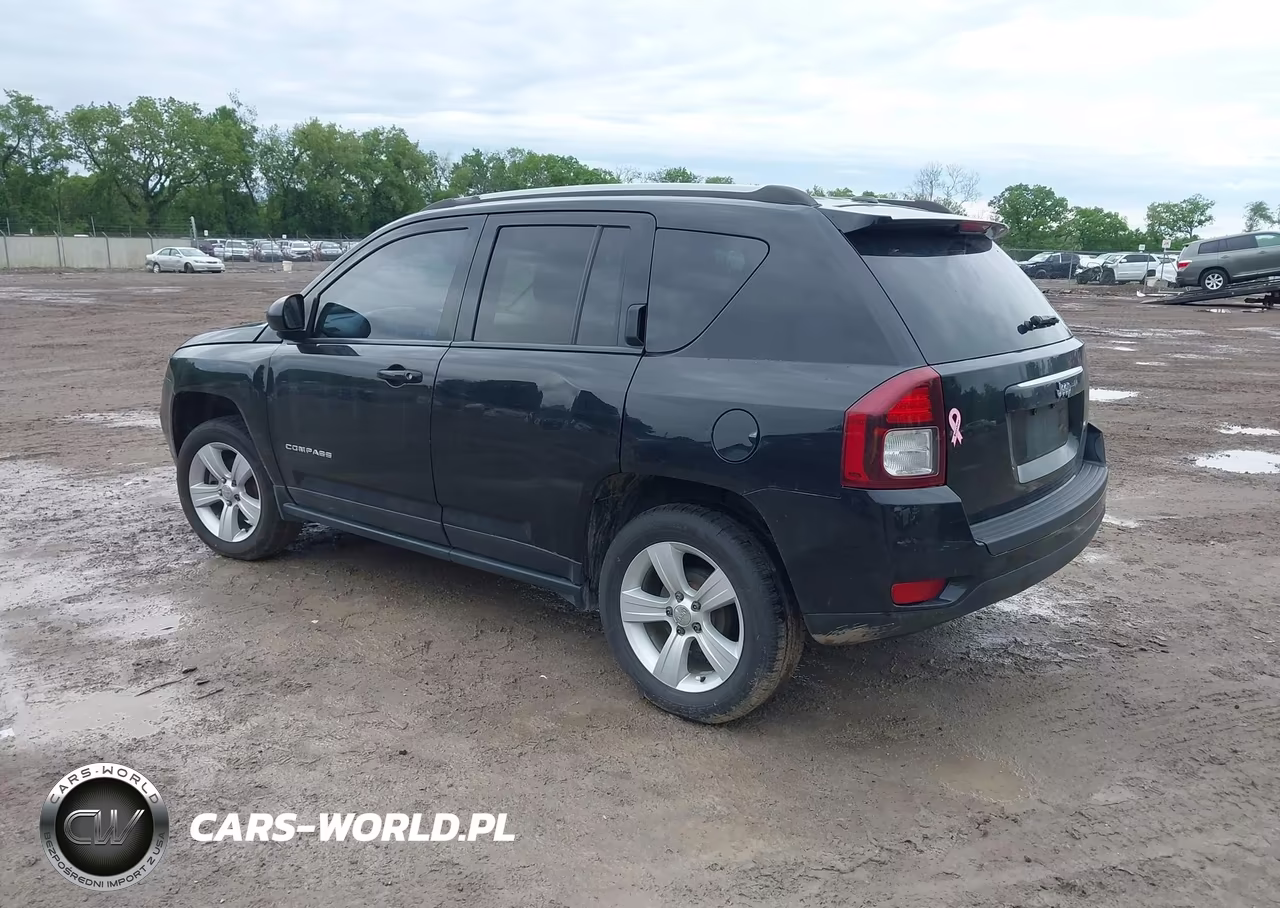 2016 Jeep Compass Sport VIN:1C4NJCBA9GD666643 - 3