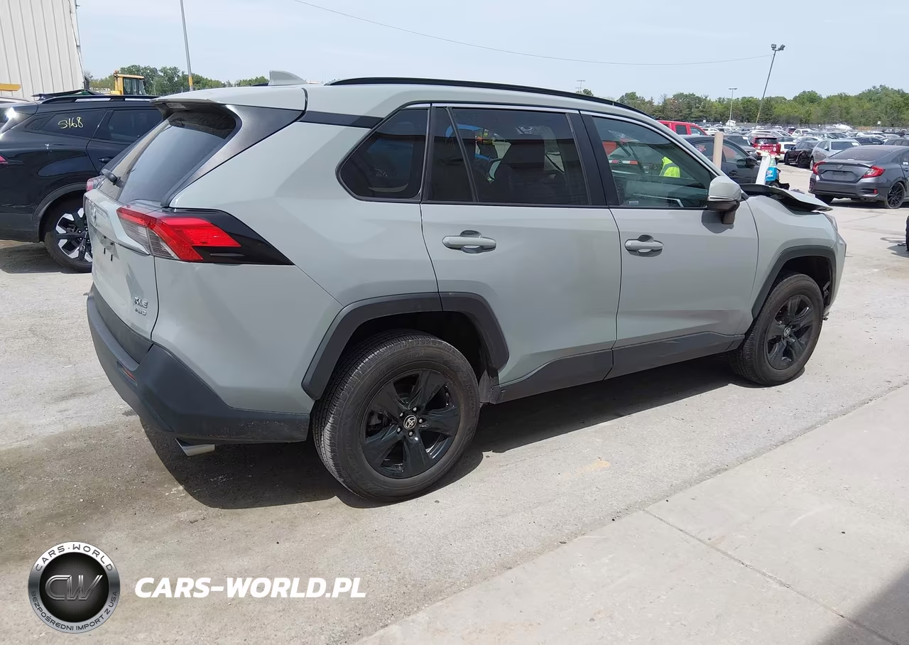 2022 Toyota Rav4 Xle VIN:2T3P1RFV3NW271186 - 4
