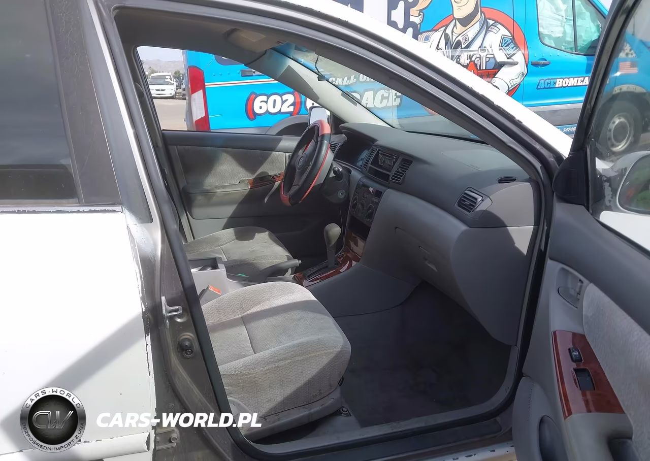 2003 Toyota Corolla Le VIN:1NXBR32E43Z135015 - 5