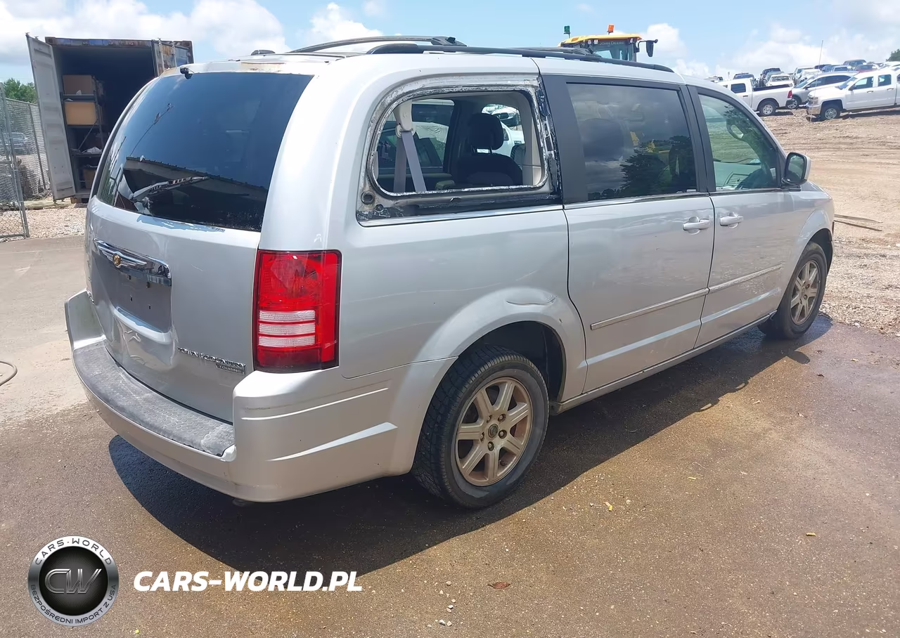 2010 Chrysler Town & Country Touring VIN:2A4RR5D11AR278677 - 4