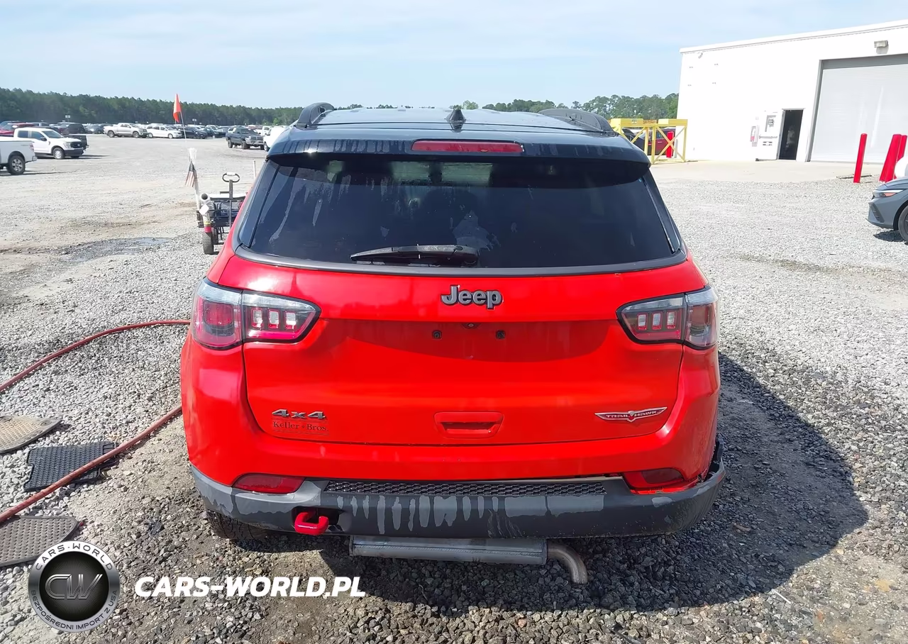 2019 Jeep Compass Trailhawk 4X4 VIN:3C4NJDDB7KT799867 - 17