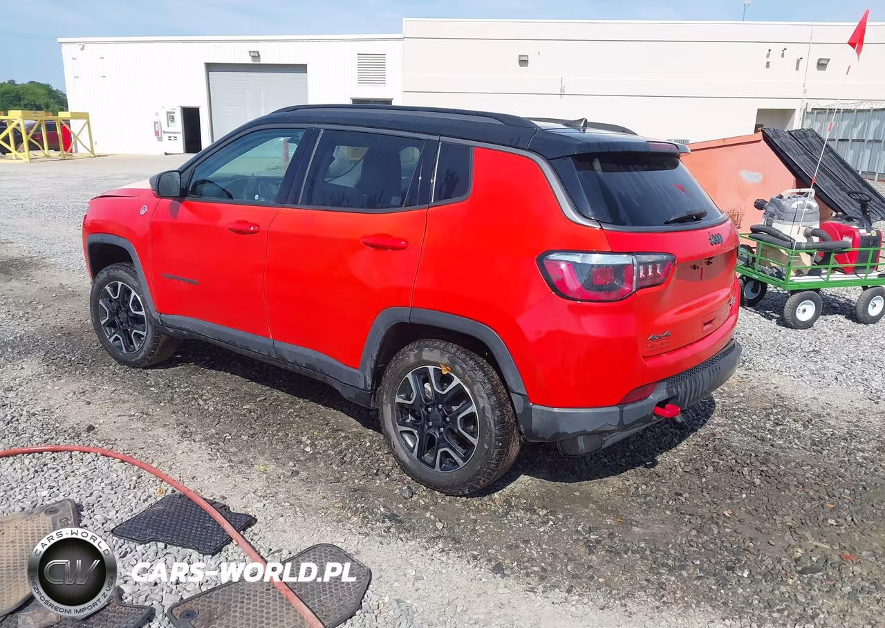 2019 Jeep Compass Trailhawk 4X4 VIN:3C4NJDDB7KT799867 - 3