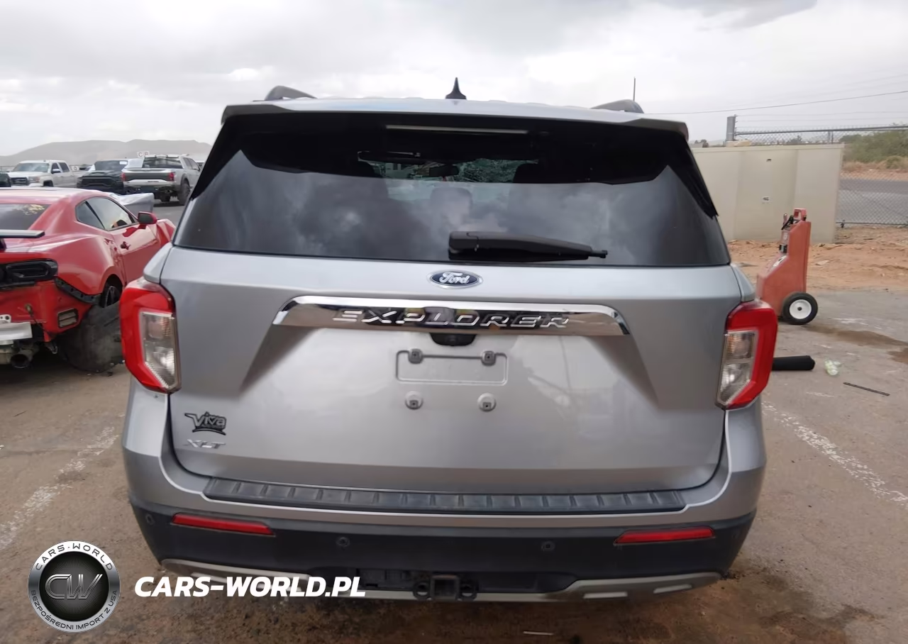 2021 Ford Explorer Xlt VIN:1FMSK7DH7MGC15587 - 16