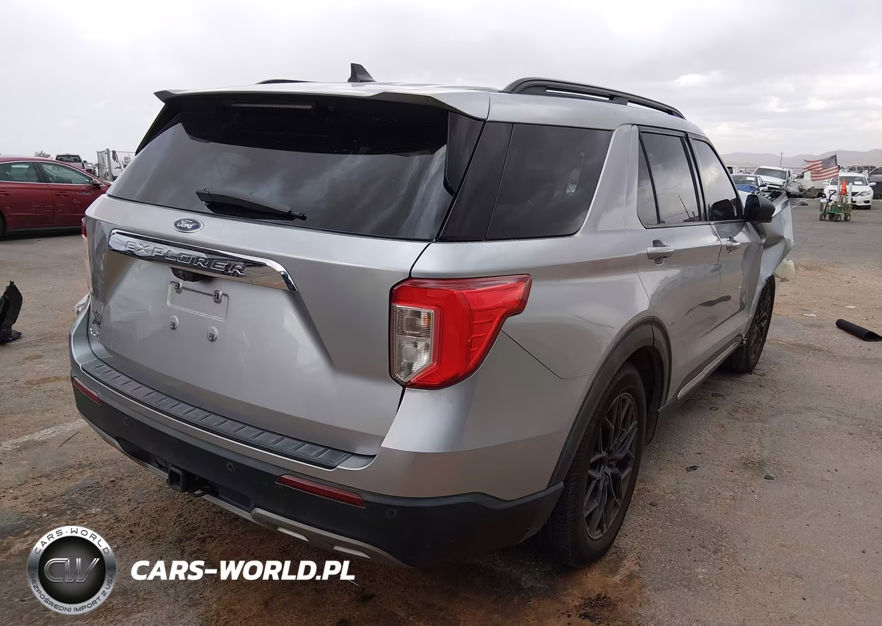 2021 Ford Explorer Xlt VIN:1FMSK7DH7MGC15587 - 4