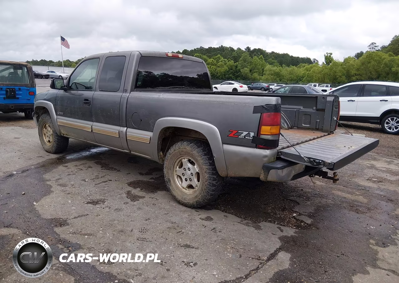 2002 Chevrolet Silverado 1500 Ls VIN:2GCEK19V121121180 - 3