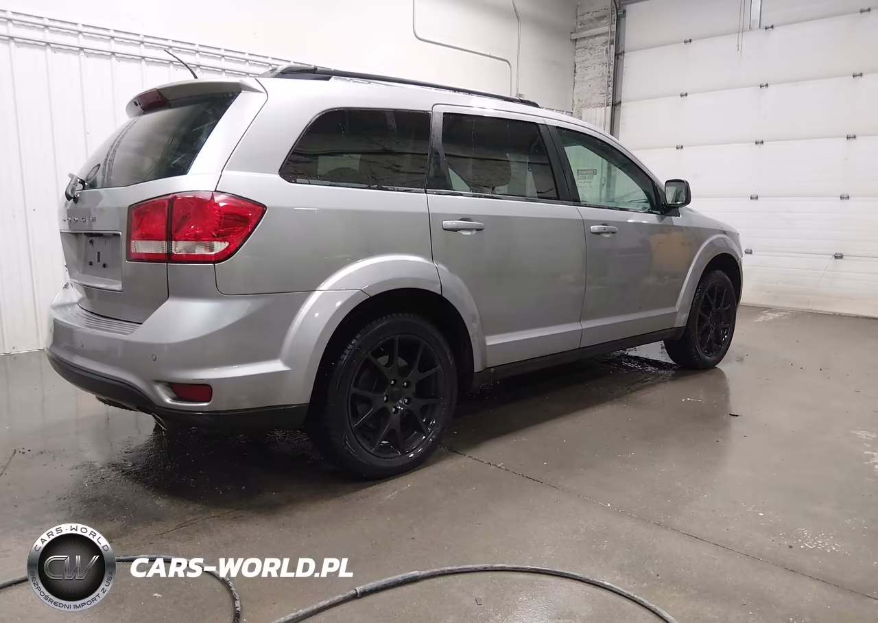 2015 Dodge Journey Sxt VIN:3C4PDDBG7FT675991 - 4