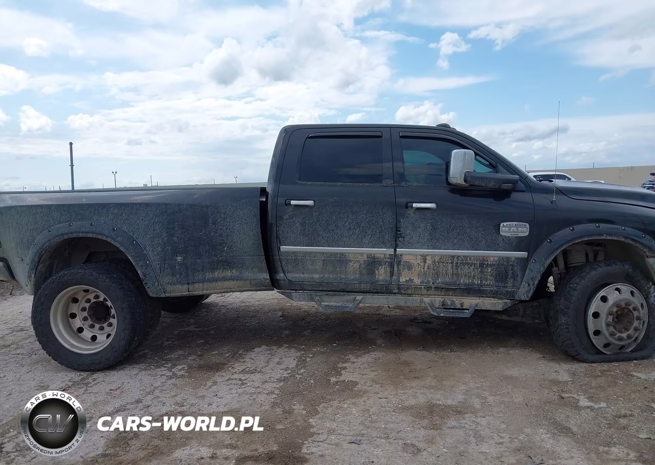 2017 Ram 3500 Laramie Longhorn 4X4 8' Box VIN:3C63RRKL8HG566419 - 14