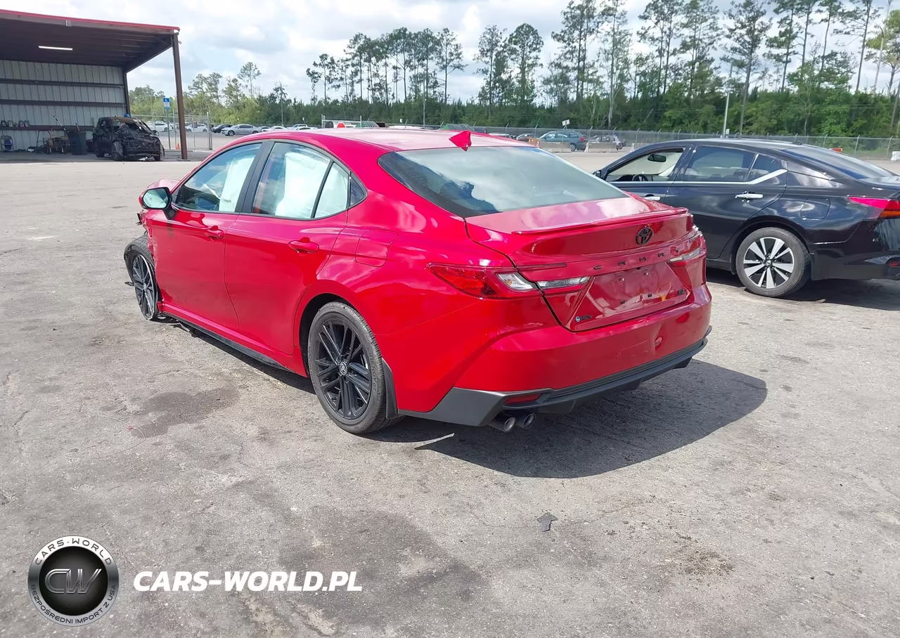 2026 Toyota Camry Se VIN:4T1DAACKXTU237587 - 3