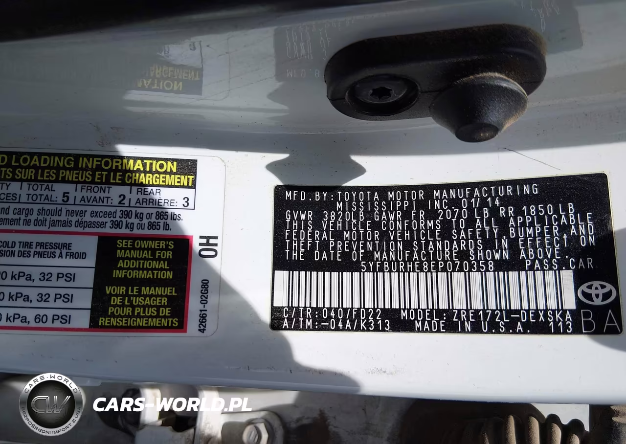 2014 Toyota Corolla S Plus VIN:5YFBURHE8EP070358 - 9