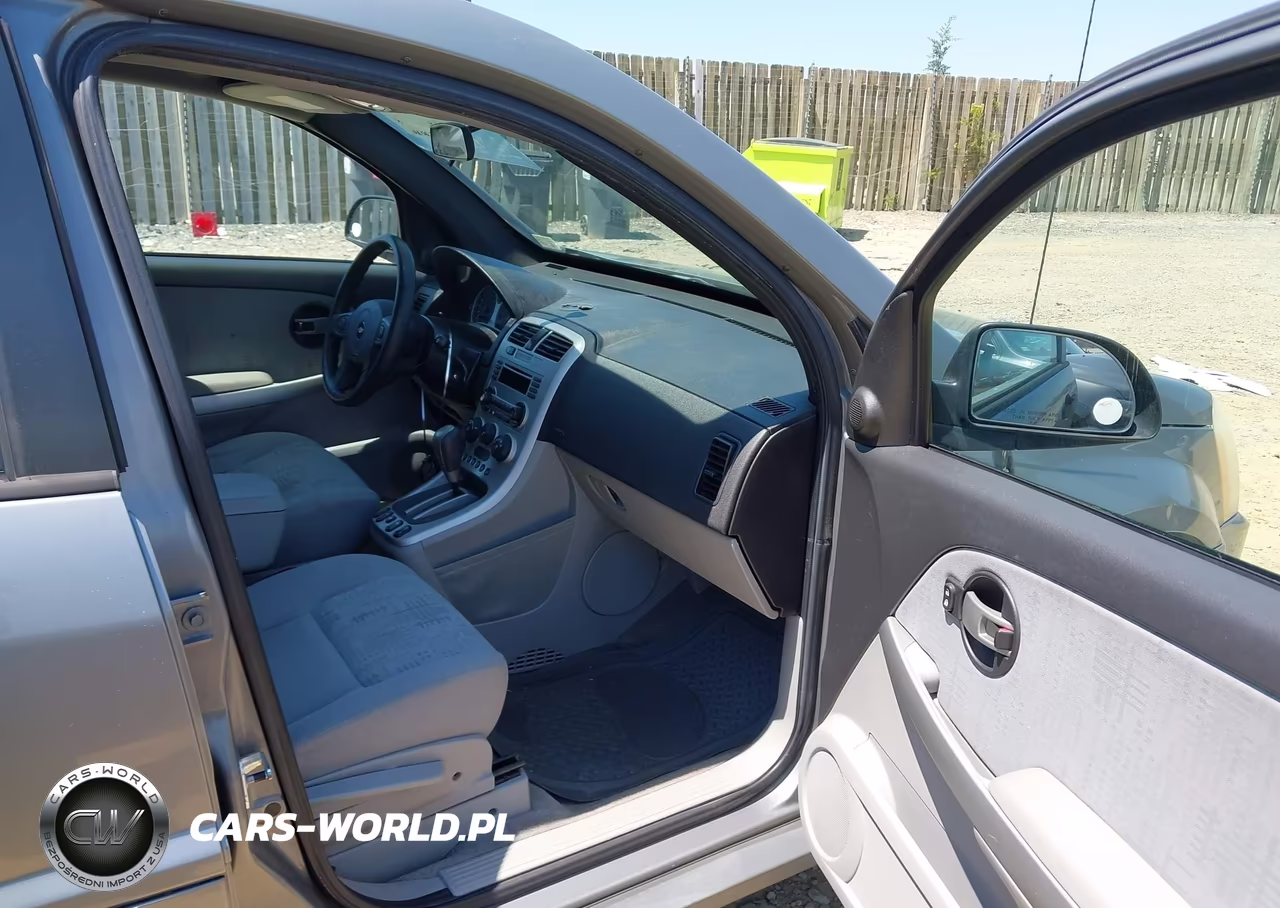 2006 Chevrolet Equinox Ls VIN:2CNDL13F566180361 - 5
