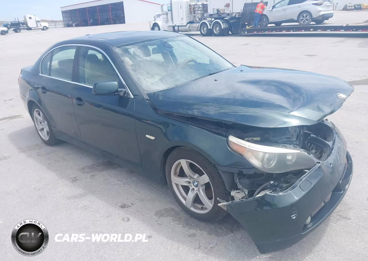 2004 BMW 530I