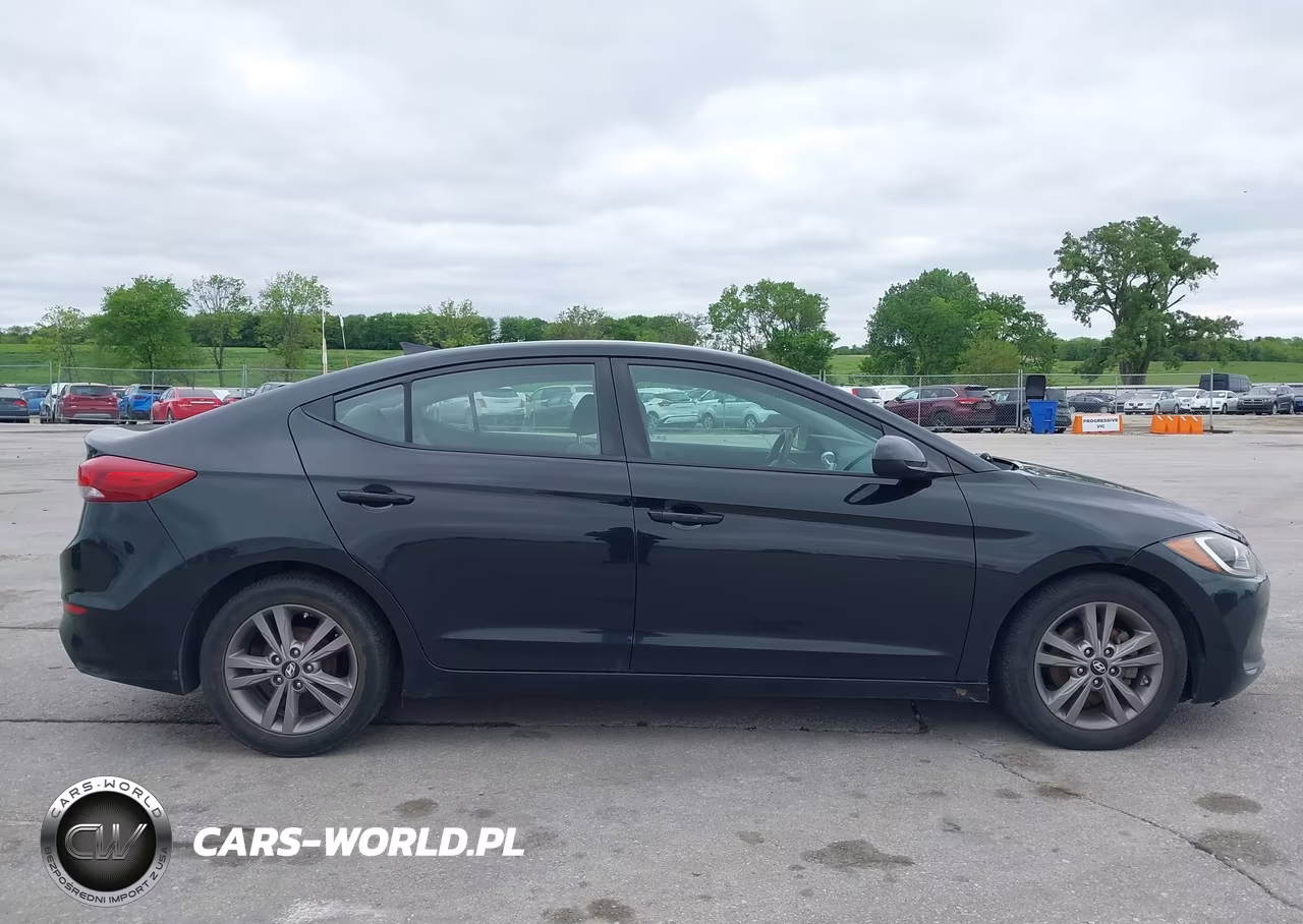 2017 Hyundai Elantra Se VIN:5NPD84LF7HH039975 - 13