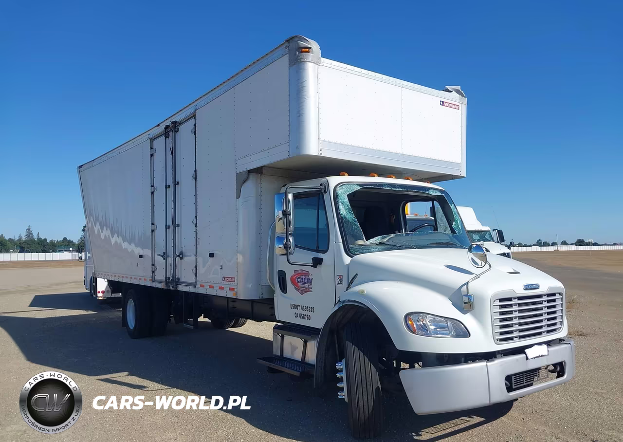 2020 Freightliner M2 106
