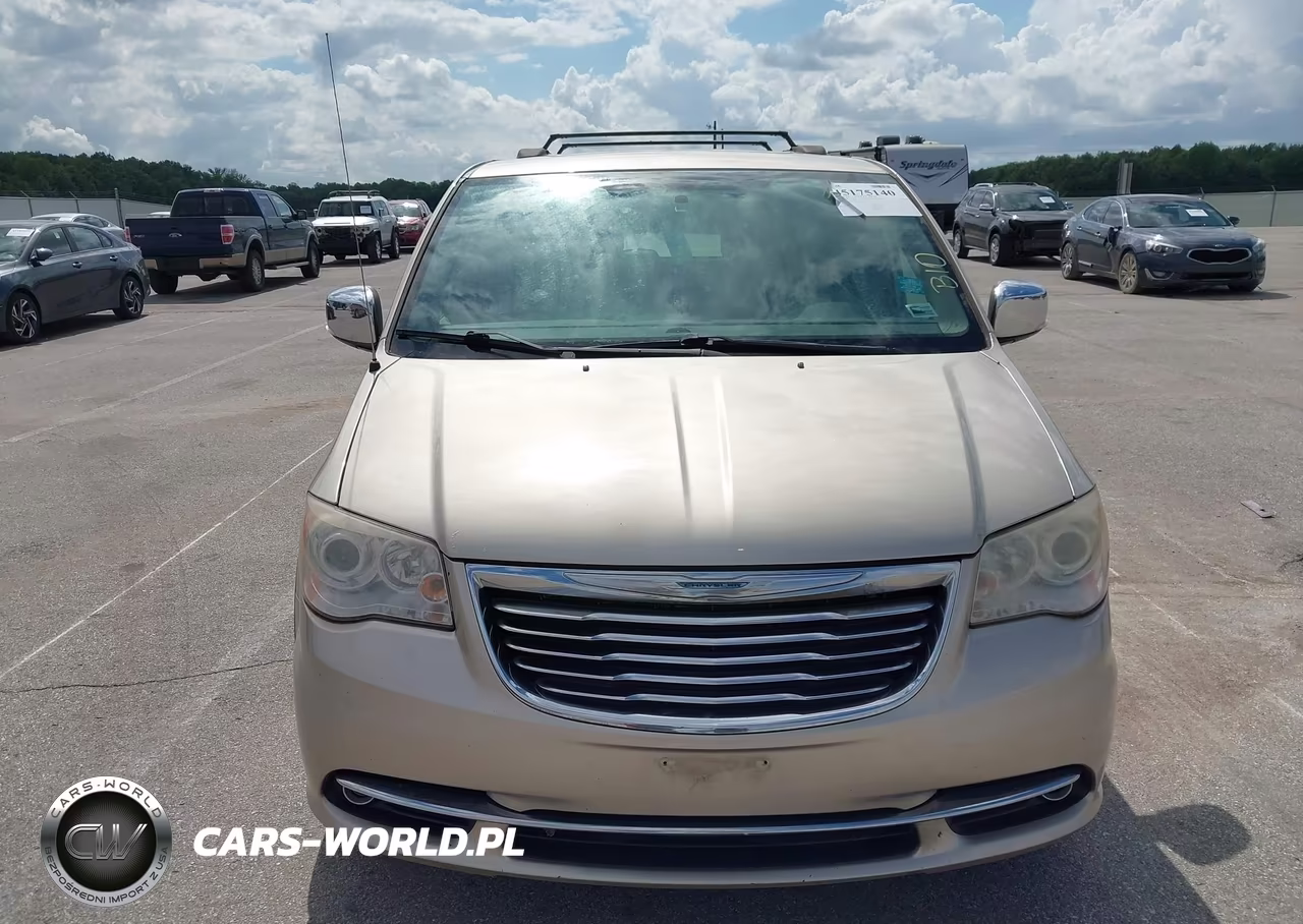 2014 Chrysler Town & Country Limited VIN:2C4RC1GG7ER304513 - 12