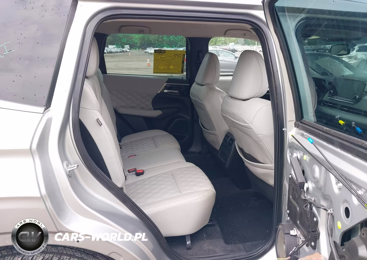 2022 Mitsubishi Outlander Sel 2.5 S-Awc-Sel Launch Edition S-Awc-Sel Special Edition S-Awc VIN:JA4J4VA8XNZ080317 - 8